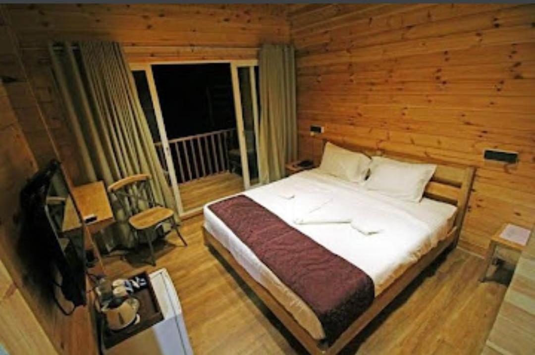 Flamingo Beach Resort Гоа Екстер'єр фото
